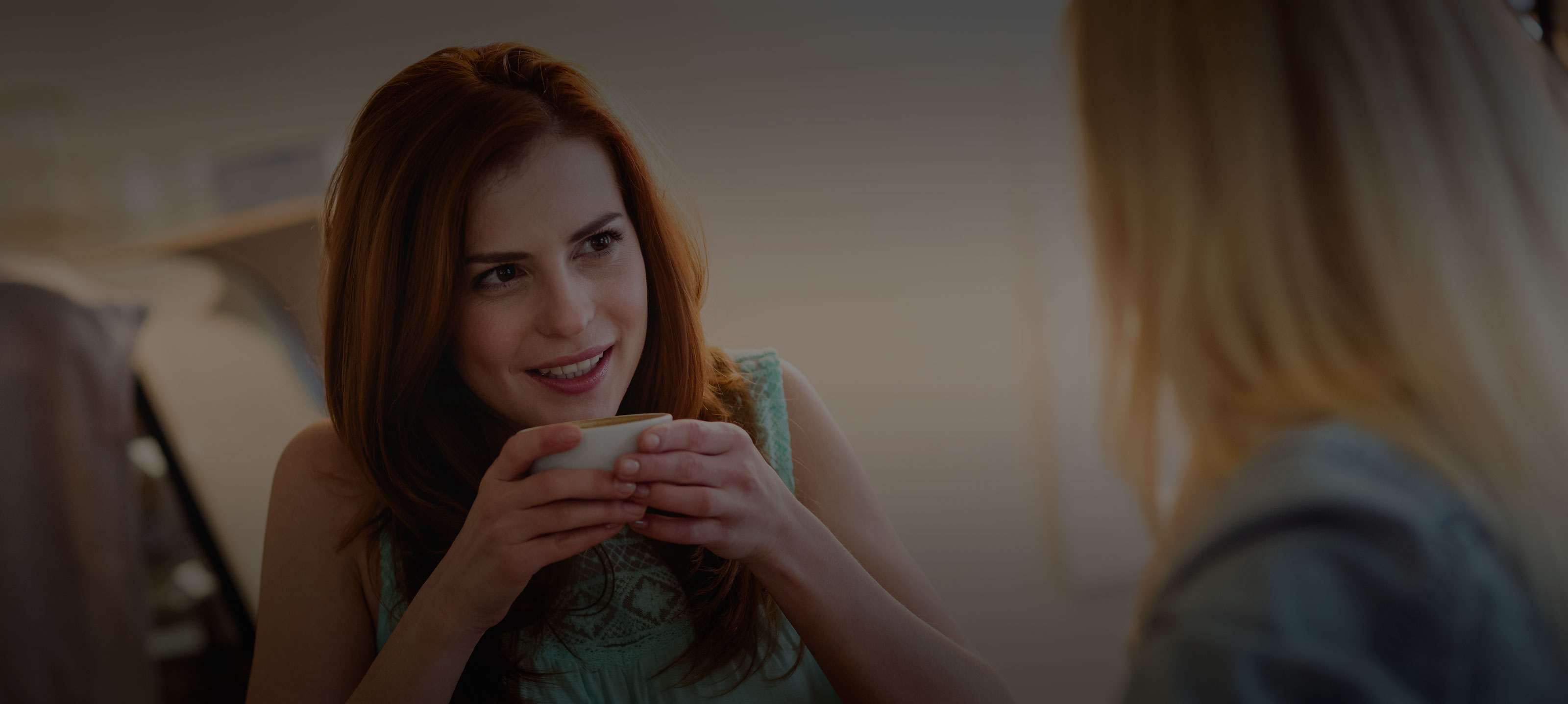 GN Hearing: tea time with friends hero overlay